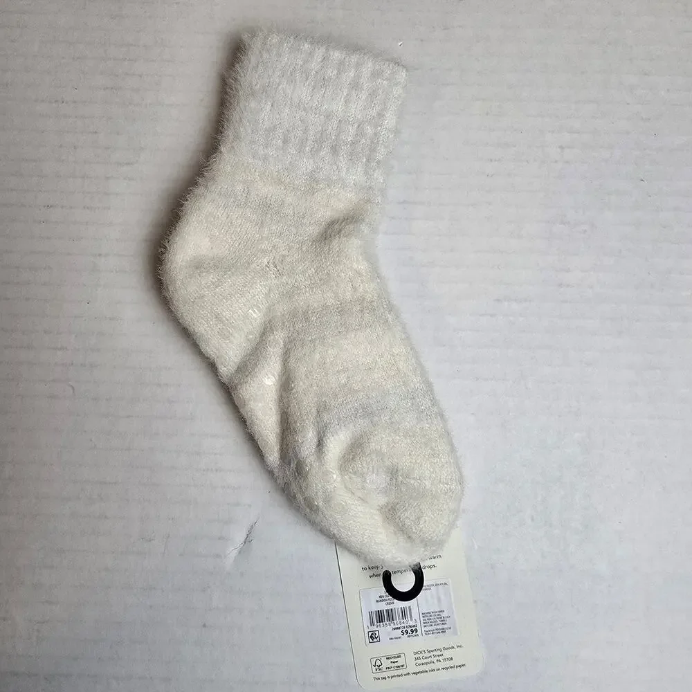 Northeast Outfitters Cozy Cabin Socks Youth Size 10K-4 Aloe Infused Grippy Cream